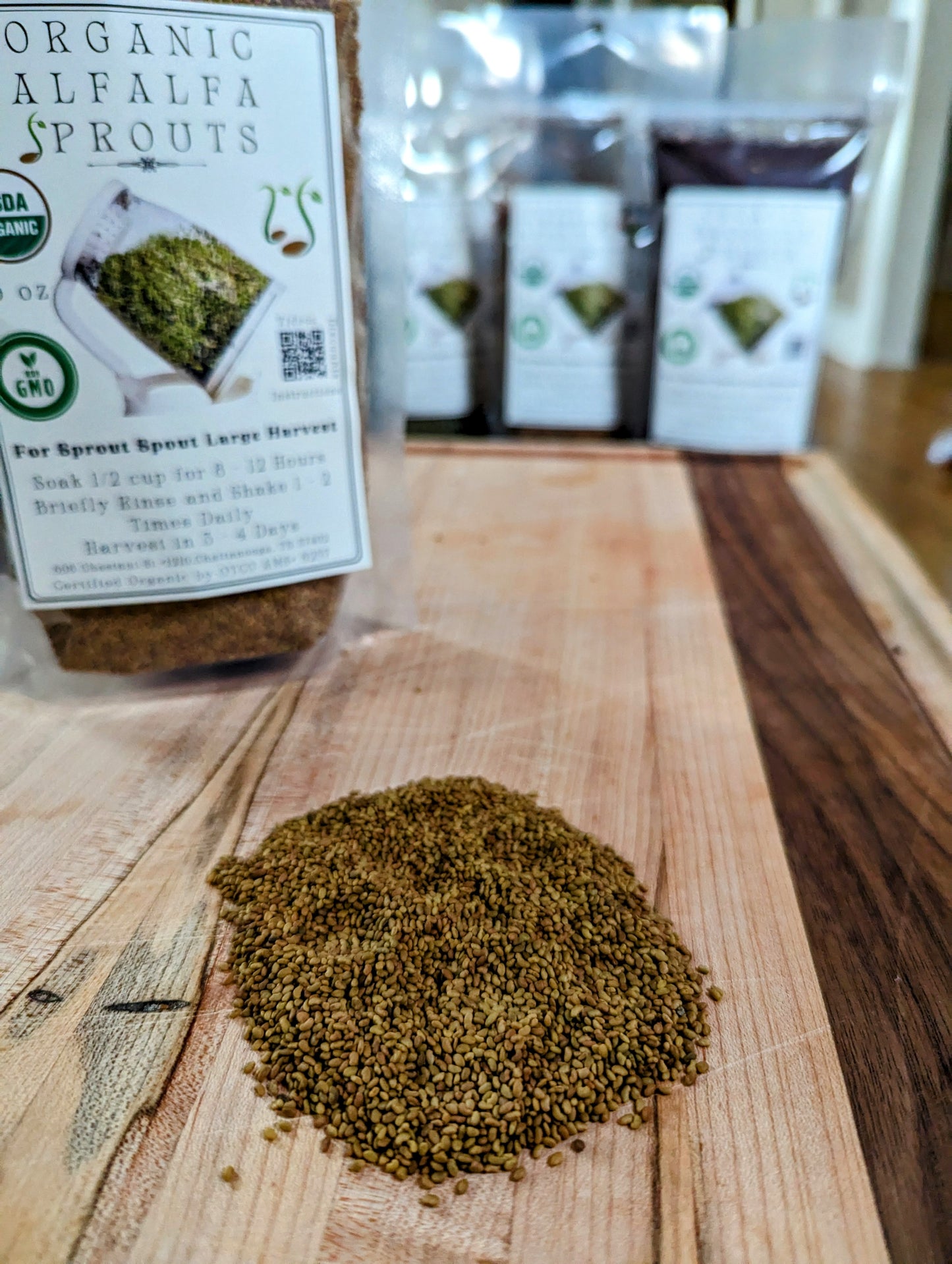 Organic Alfalfa Sprouting Seeds